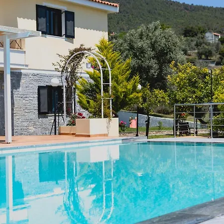 Kouvelia Country Luxury Villa *