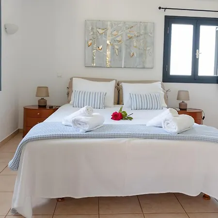 Kouvelia Country Luxury *