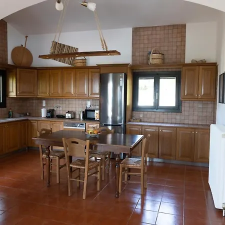 Kouvelia Country Luxury *