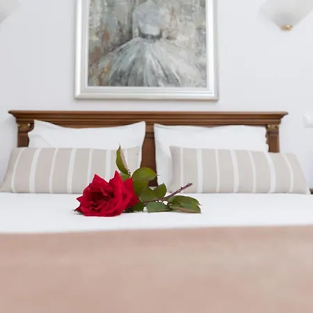 Kouvelia Country Luxury Villa