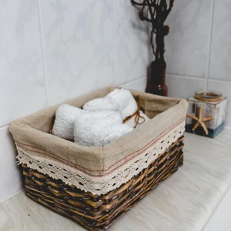 Villa Kouvelia Country Luxury Nerotrivia