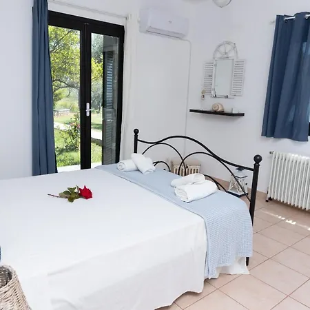 Kouvelia Country Luxury Villa Nerotrivia