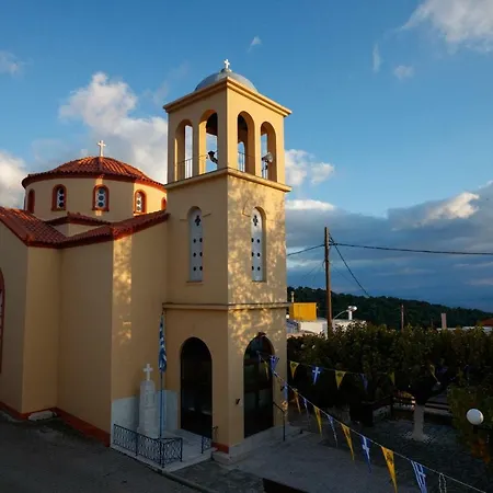 Kouvelia Country Luxury Villa *