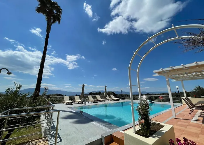 Kouvelia Country Luxury *