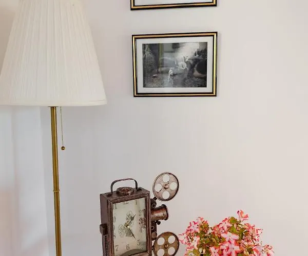 Kouvelia Country Luxury * Nerotrivia