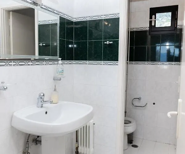 Kouvelia Country Luxury Villa Nerotrivia