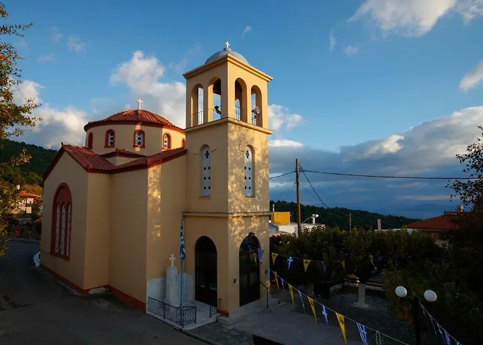 Kouvelia Country Luxury Villa *