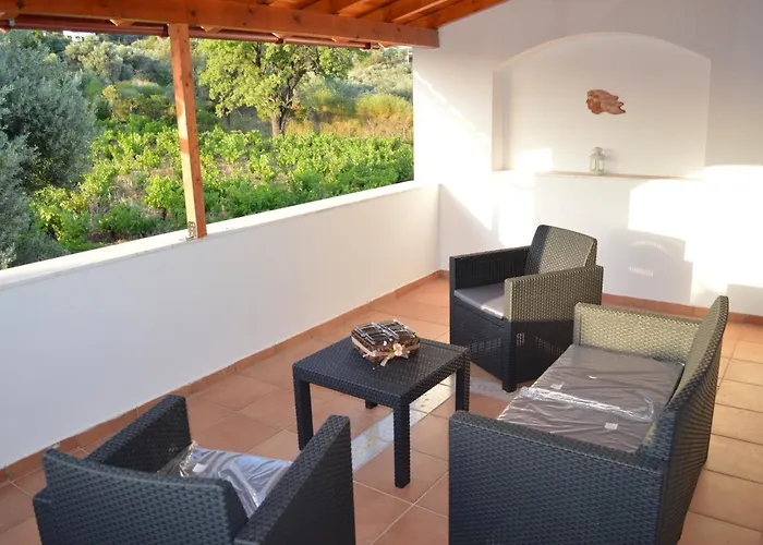 Kouvelia Country Luxury